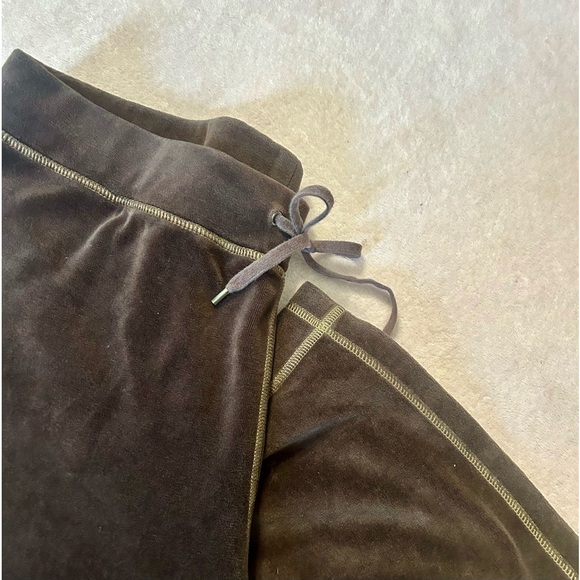 Brown velour track pants - medium/large - Picture 8 of 8